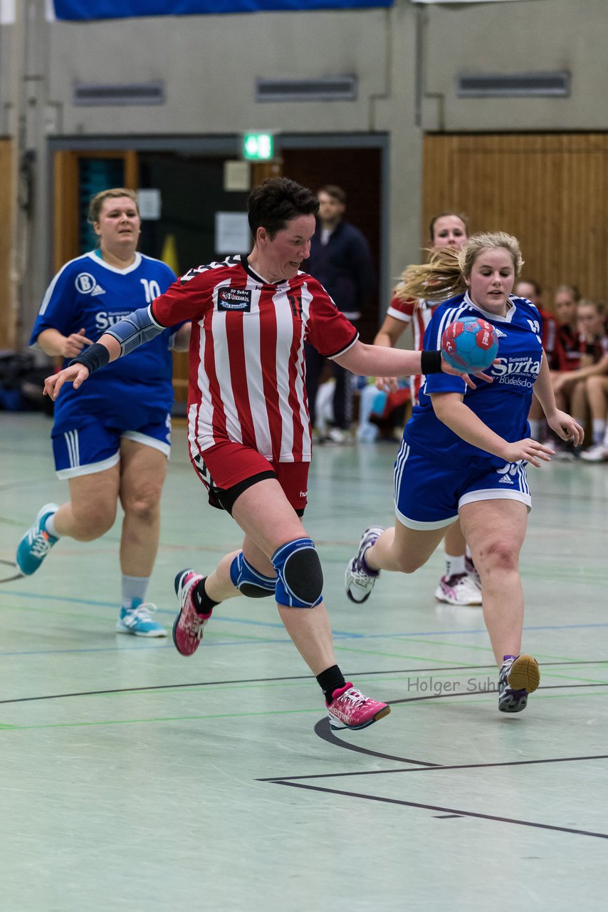 Bild 240 - Frauen Barmstedter TS - Buedelsdorfer TSV : Ergebnis: 26:12